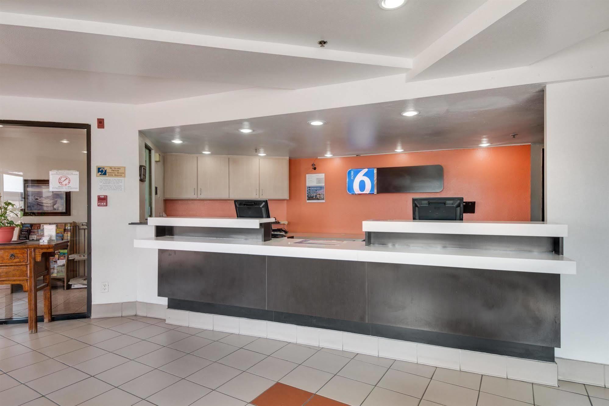 Motel 6-Brownsville, Tx North Экстерьер фото