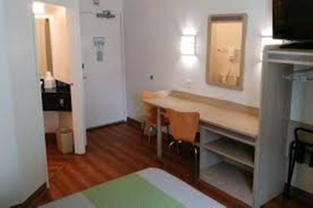 Motel 6-Brownsville, Tx North Экстерьер фото