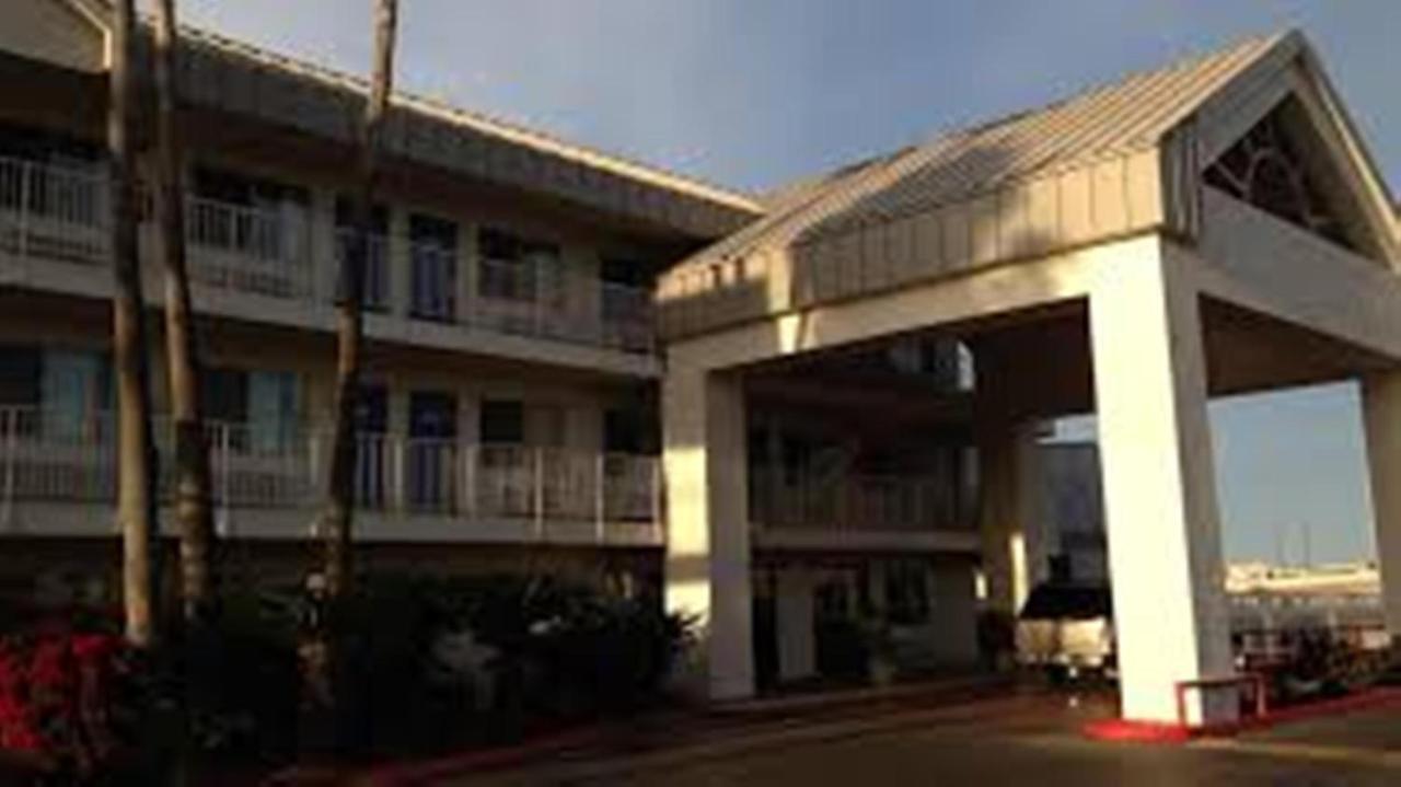 Motel 6-Brownsville, Tx North Экстерьер фото